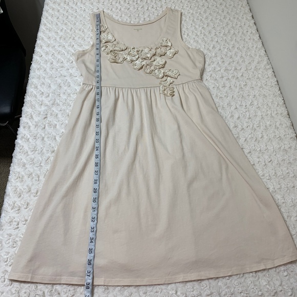 Garnet Hill 3-D Floral Embellished Cotton Tank Dress Beige Sz M - Picture 13 of 13